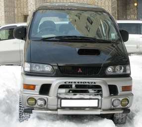 1997 Mitsubishi Delica For Sale