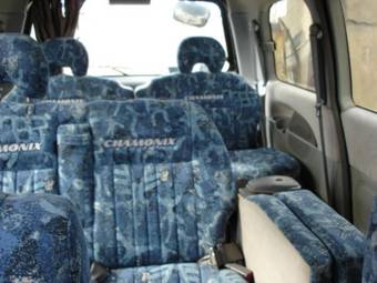 1997 Mitsubishi Delica Pictures