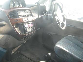 1997 Mitsubishi Delica Pics