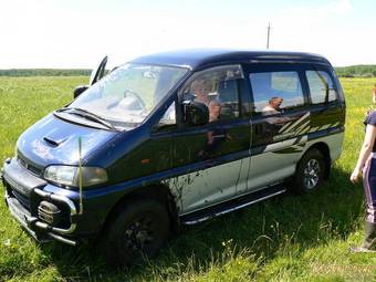 1997 Mitsubishi Delica