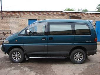 1997 Mitsubishi Delica For Sale