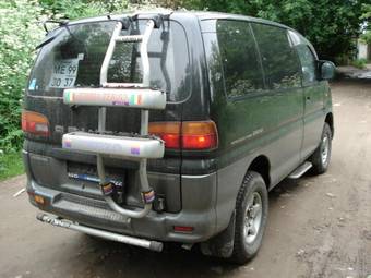 1997 Mitsubishi Delica Wallpapers