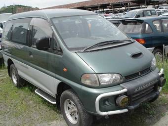 1997 Mitsubishi Delica Pics