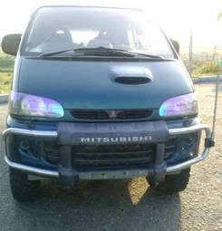 1997 Mitsubishi Delica Pics