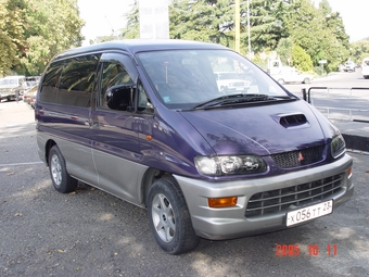 1998 Mitsubishi Delica