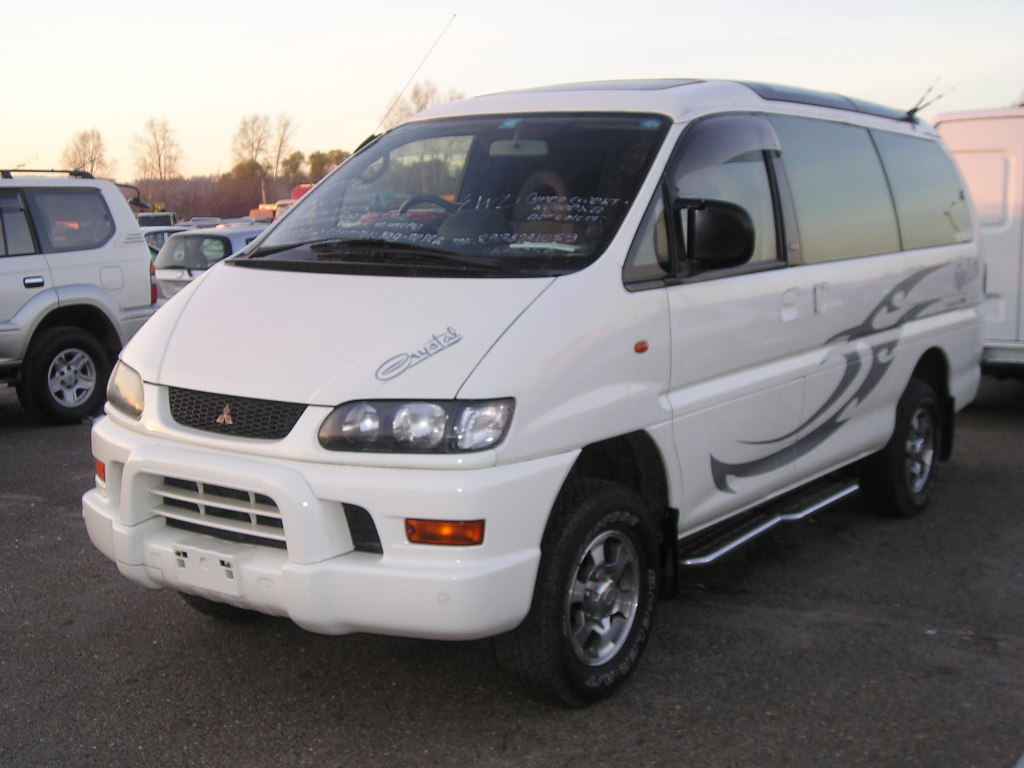 1998 Mitsubishi Delica