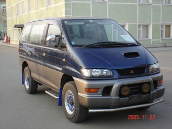 1998 Mitsubishi Delica