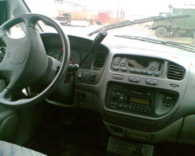 1998 Mitsubishi Delica