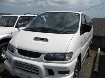 1998 Mitsubishi Delica