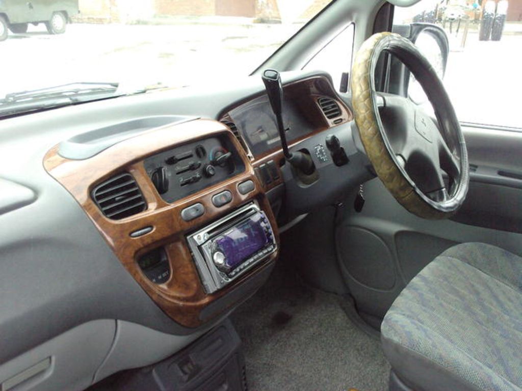 1998 Mitsubishi Delica