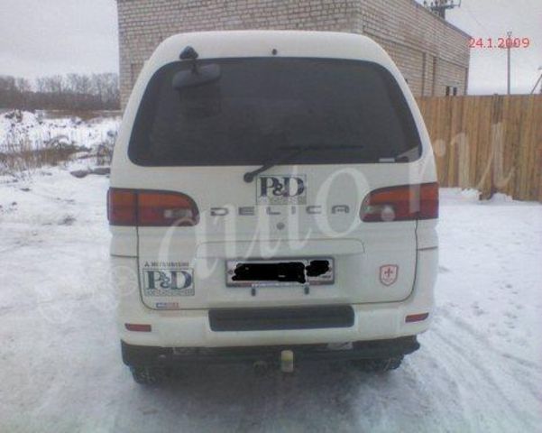 1998 Mitsubishi Delica