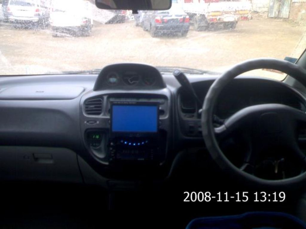 1998 Mitsubishi Delica
