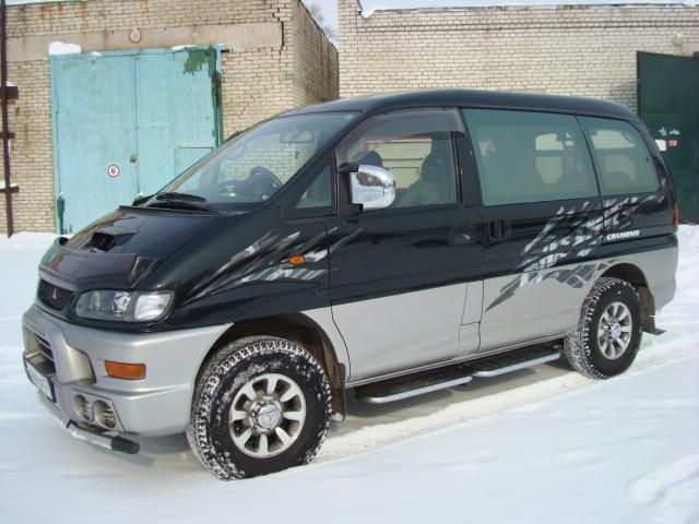 1998 Mitsubishi Delica