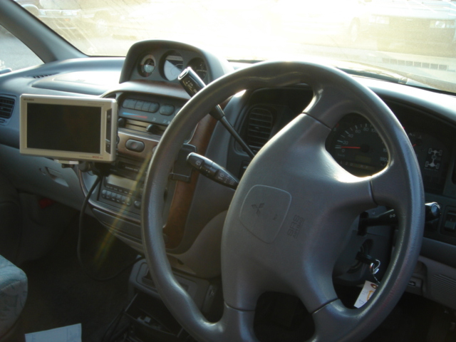 1998 Mitsubishi Delica Wallpapers