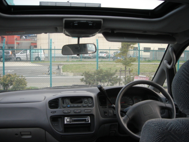 1998 Mitsubishi Delica Images