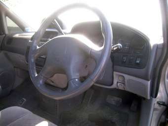 1998 Mitsubishi Delica Pictures