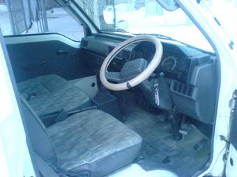 1998 Mitsubishi Delica Pictures