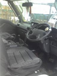 1998 Mitsubishi Delica Photos