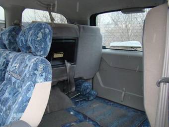 1998 Mitsubishi Delica Photos