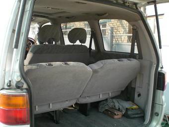 1998 Mitsubishi Delica Photos