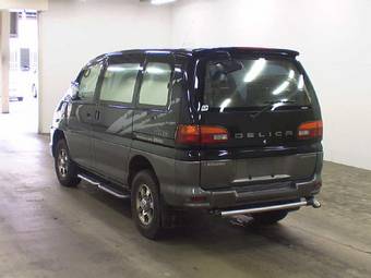 1998 Mitsubishi Delica Pictures