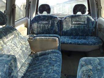 1998 Mitsubishi Delica Photos