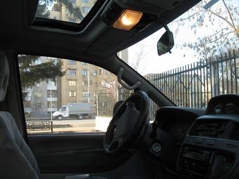 1998 Mitsubishi Delica Photos