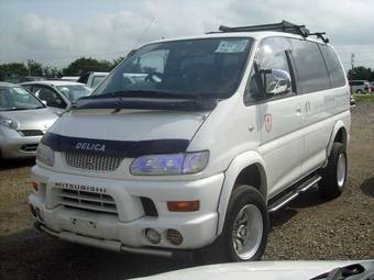 1998 Mitsubishi Delica Pics