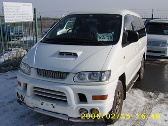 1999 Mitsubishi Delica