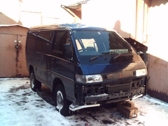 1999 Mitsubishi Delica