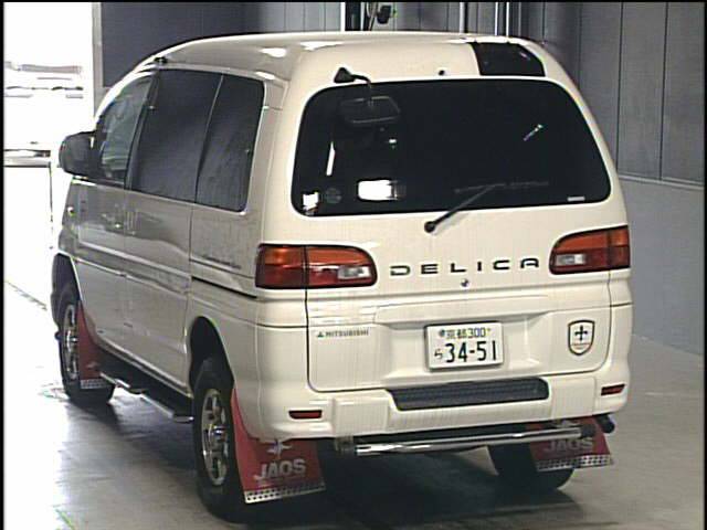 1999 Mitsubishi Delica