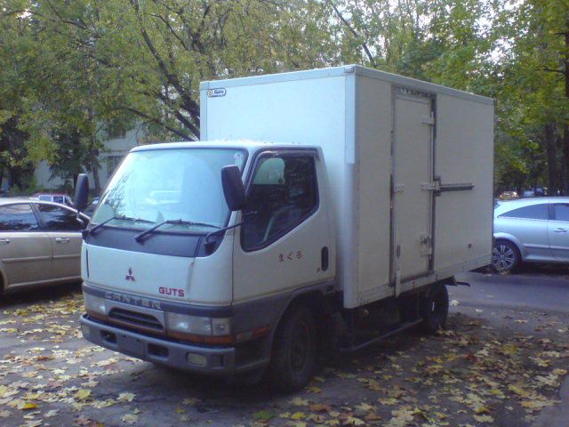 1999 Mitsubishi Delica
