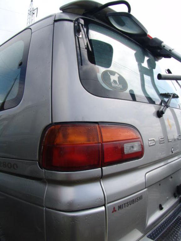1999 Mitsubishi Delica