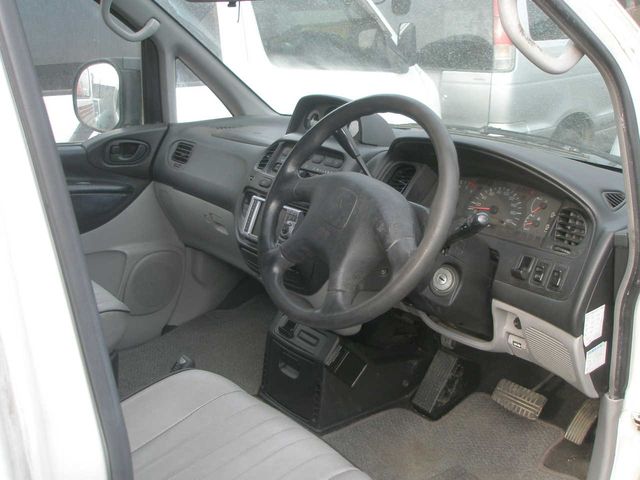 1999 Mitsubishi Delica