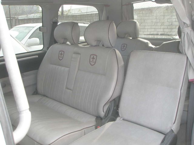 1999 Mitsubishi Delica