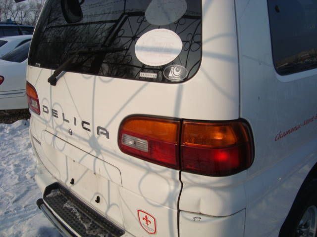 1999 Mitsubishi Delica