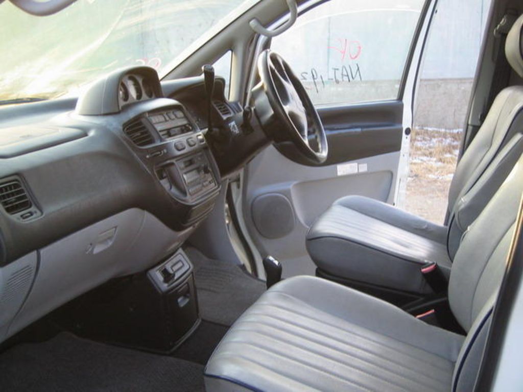 1999 Mitsubishi Delica