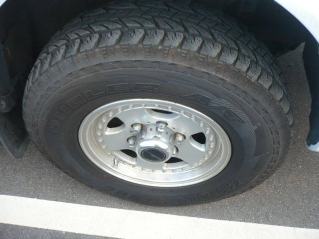 1999 Mitsubishi Delica