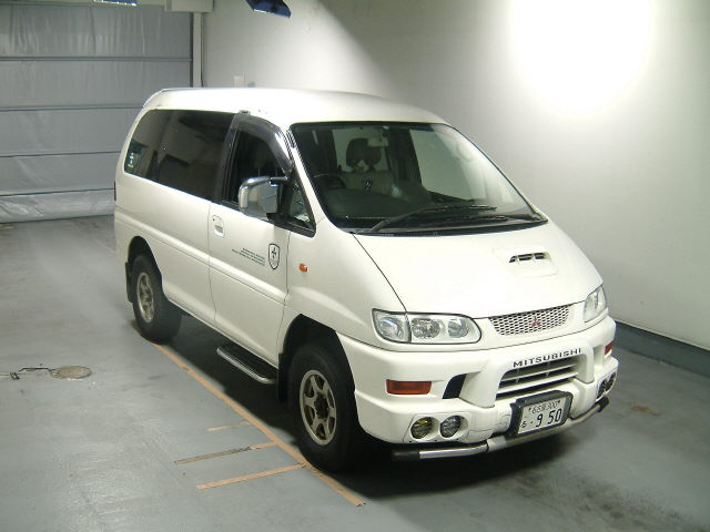 1999 Mitsubishi Delica For Sale