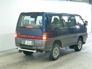 1999 Mitsubishi Delica Pics