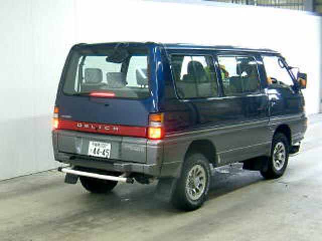 1999 Mitsubishi Delica Images