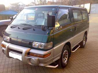 1999 Mitsubishi Delica For Sale