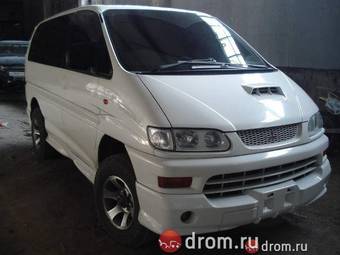 1999 Mitsubishi Delica For Sale