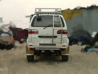1999 Mitsubishi Delica Photos