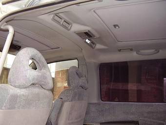 1999 Mitsubishi Delica Photos