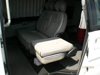 1999 Mitsubishi Delica Images