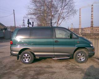1999 Mitsubishi Delica For Sale