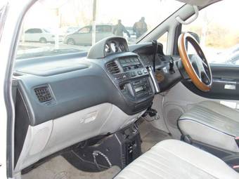 1999 Mitsubishi Delica For Sale