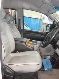1999 Mitsubishi Delica Photos