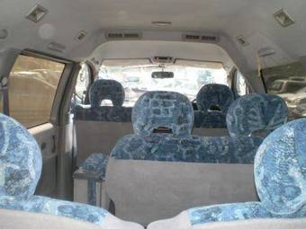 1999 Mitsubishi Delica Photos